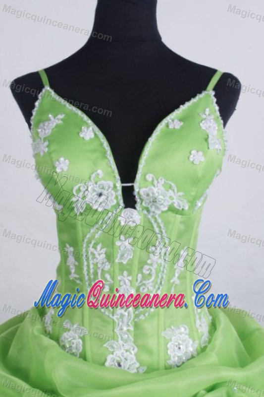 Straps Handmade Flowers Appliques Pick-ups Green Quinces Dresses