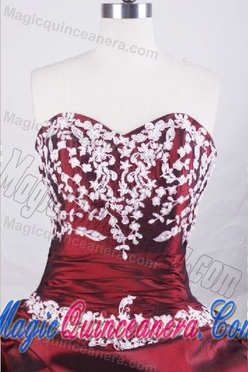 Puffy Sweetheart Pick Ups Appliques Red Taffeta Sweet Sixteen Dress