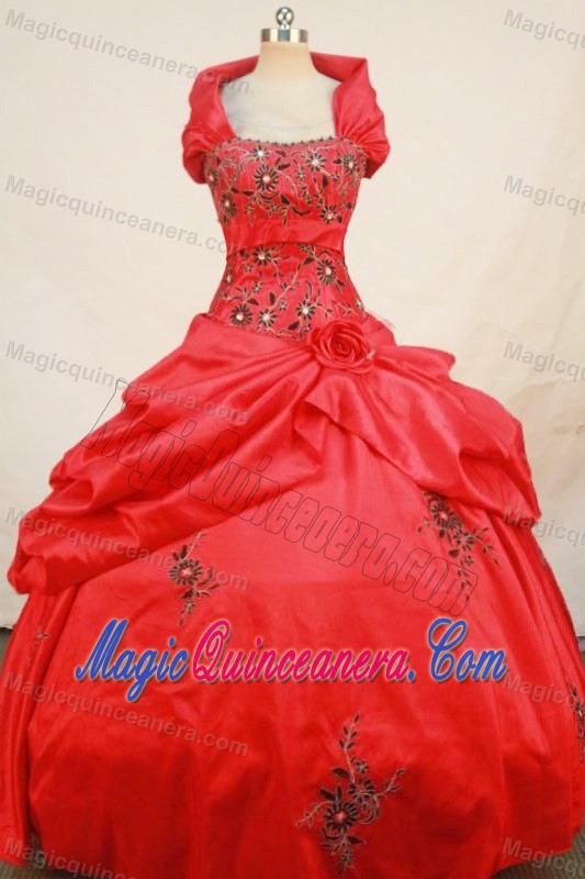 Wonderful Red Wrap Neckline Quinceanera Dresses with Embroidery