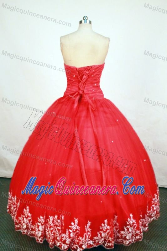 2013 Ruching Strapless Red Quinceanera Gown Dresses with Appliques