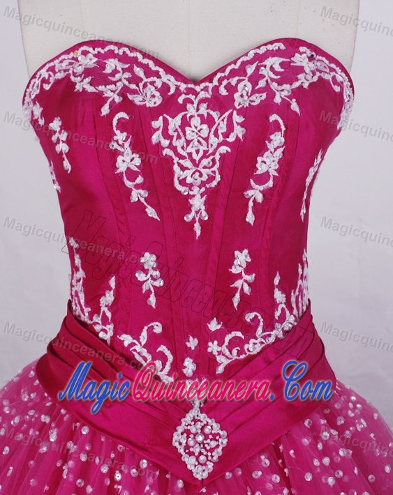 Appliques Sweetheart Beading Fuchsia Quinceanera Dresses with Sash