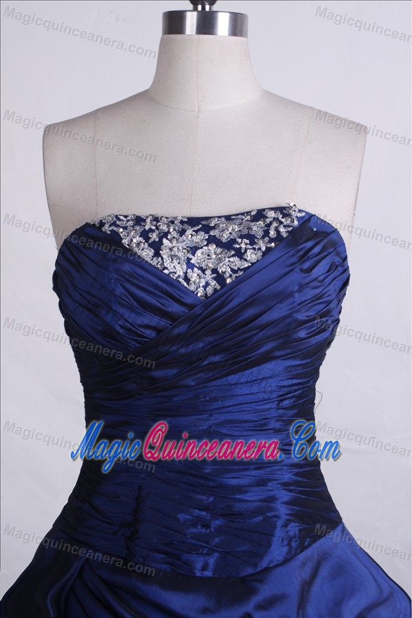Ruche and Beading Strapless Taffeta Quinceanera Dresses in Royal Blue