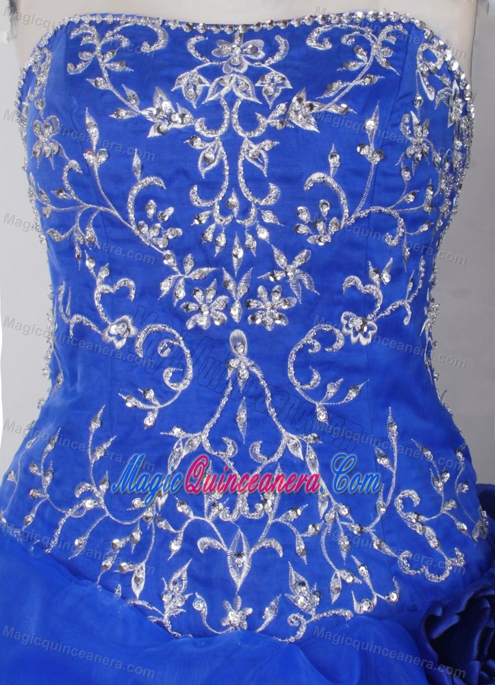 Hand Made Flowers Strapless Beading Floor-length Quinceanera Dress in Blue