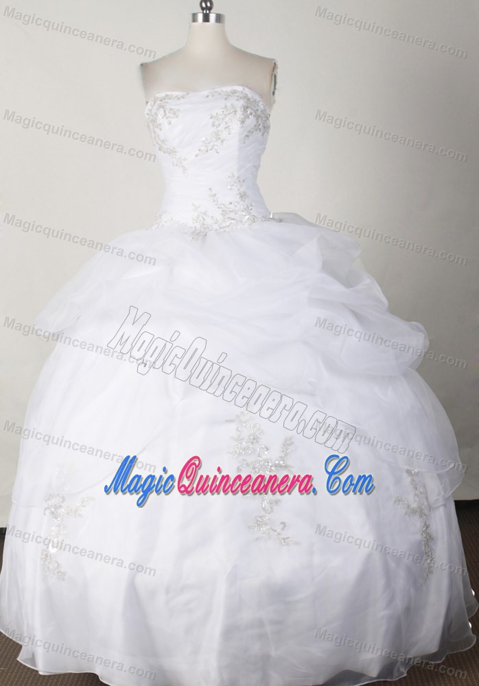 Beading Strapless Taffeta and Tulle White Floor-length Dresses For 15