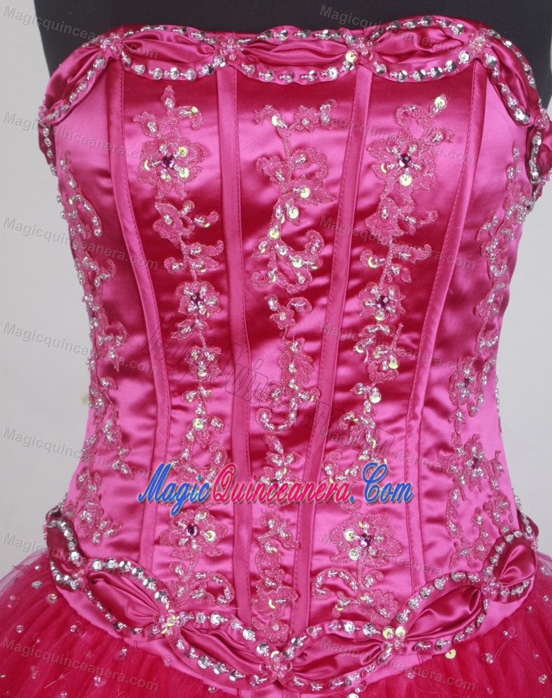 Red Boning Details Dresses for Quinceaneras with Beading Sash