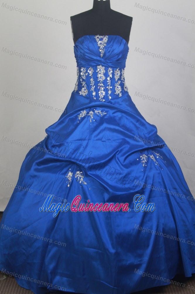 Royal Blue Ruching Dress for Quinceanera with Ruffles in Resistencia