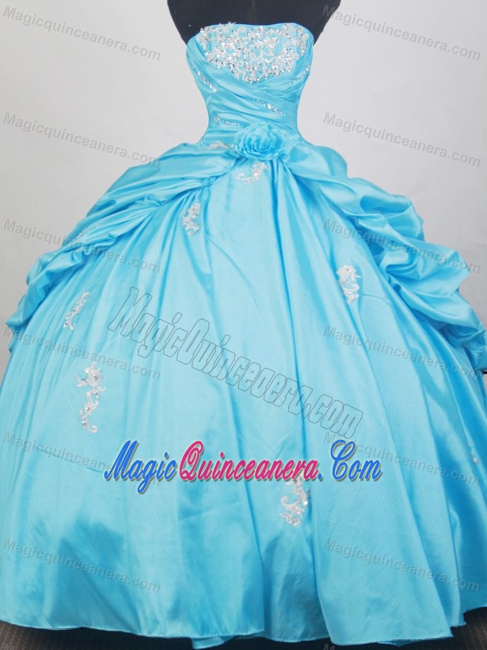 Quilmes Sweet Sixteen Dresses in Aqua Blue and Ruffles Sides 2013