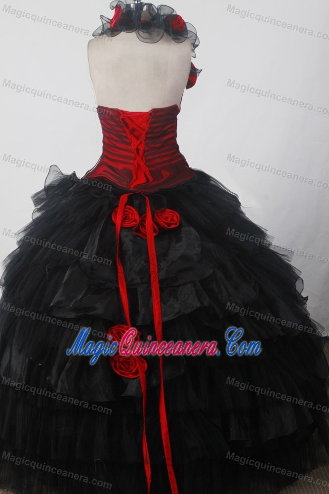Tucks and Flower Halter and Tulle Sweet 15 Dresses in Black and Red