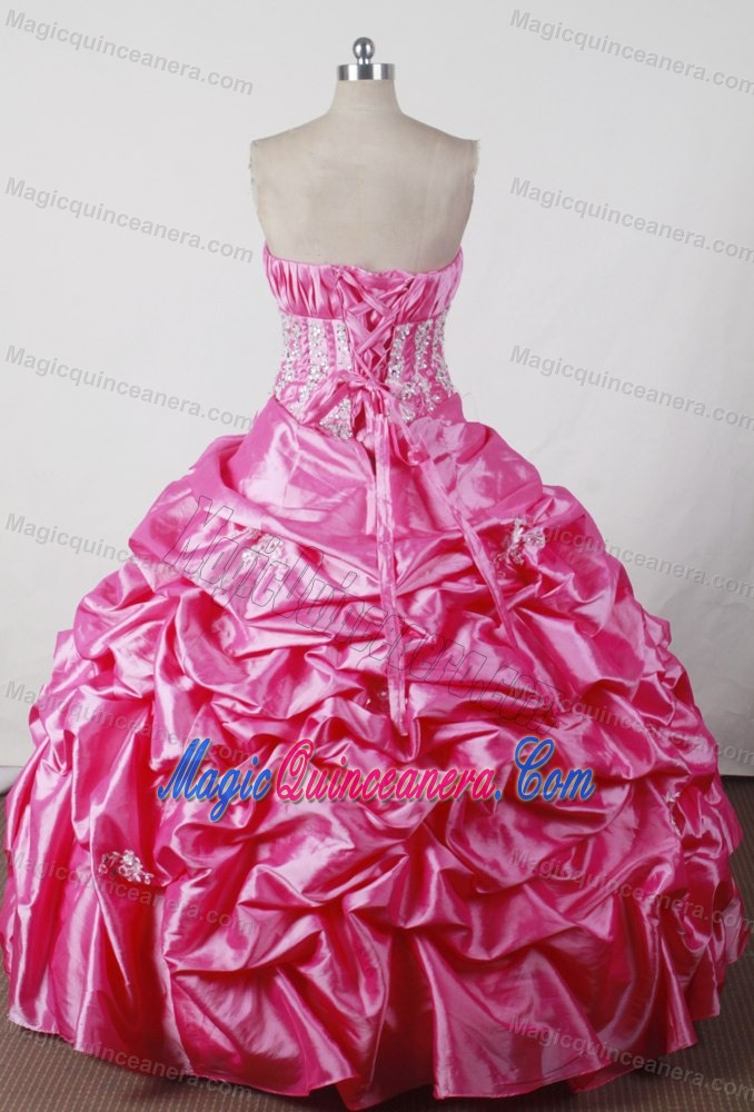 Pink Sweet Sixteen Dresses with Layered Ruffles and Hand Flowers