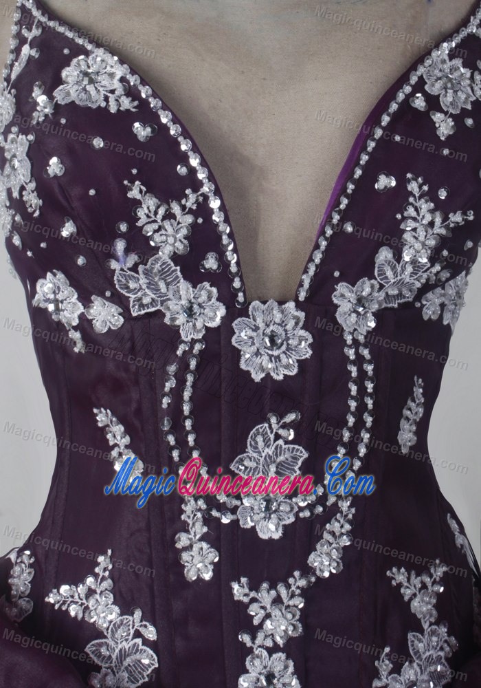 Purple Straps Bubble Ruffles 2013 Quinceaneras Dress with Appliques