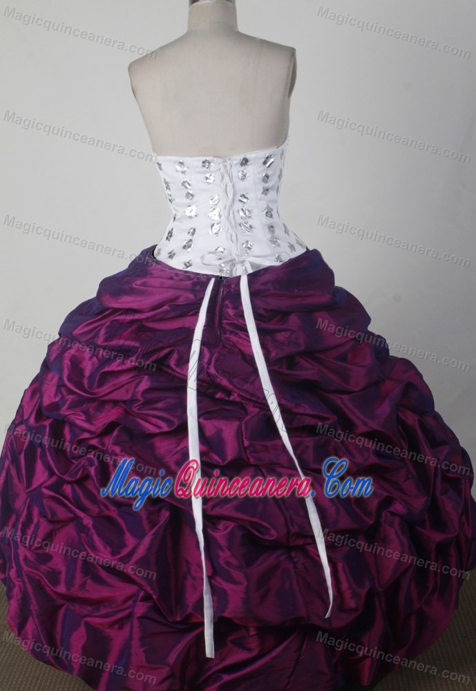 Heavy Stars Ball Gown Sweet Sixteen Dresses in White and Purple