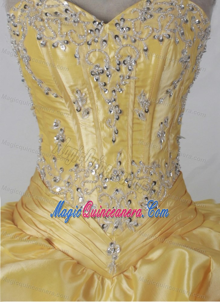 White Appliques and Bubble Ruffles Designed for Sweet 16 Dresses