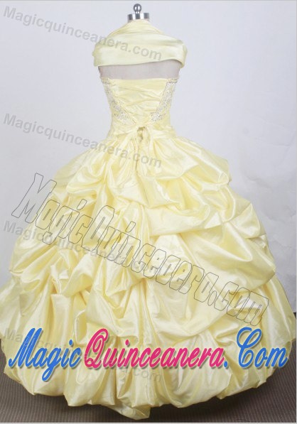 Matching Wrap and Beading Appliques for Sweet Sixteen Dresses
