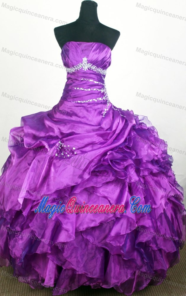Gorgeous 2013 Ruffled Tiers Eggplant Purple Sweet 15 Gown