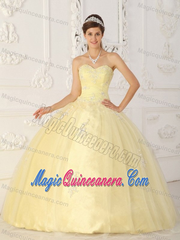 yellow 15 dresses