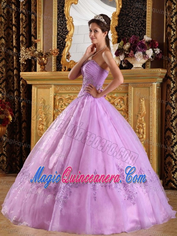 Appliques Accent Floor Length Lavender Quinceanera Dress Organza