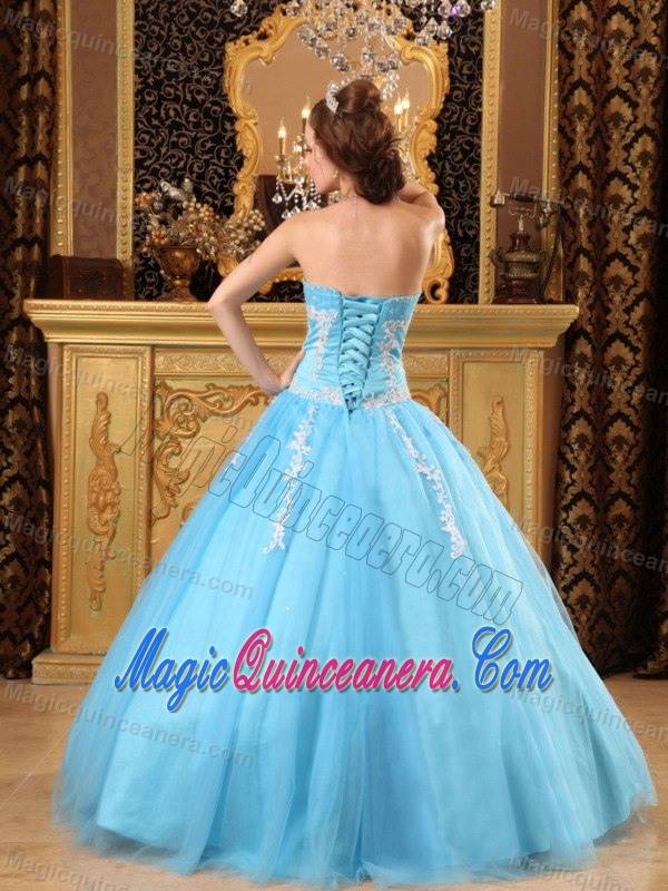 Leon Mexico Appliqued Sweetheart Quinceanera Gown Dress in Aqua Blue