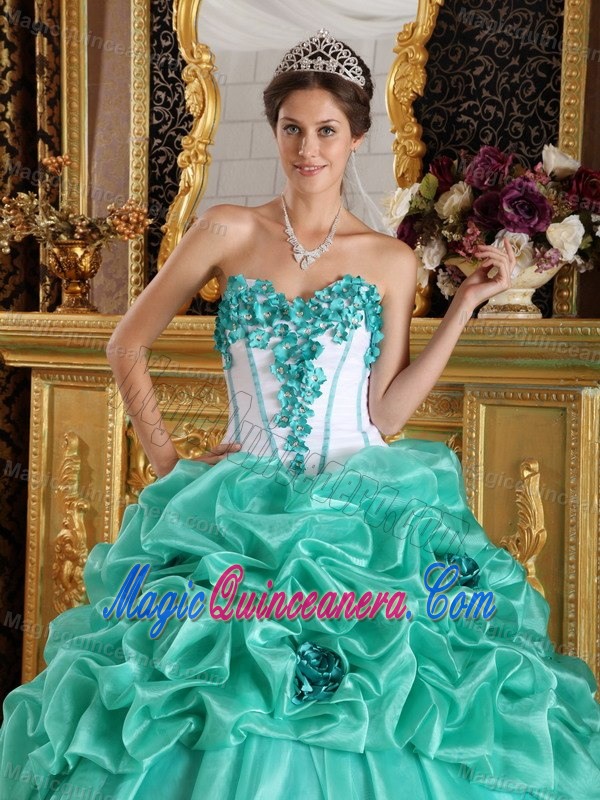 Apple Green Dress For Quinceanera with Hand-made Flowers in Bath