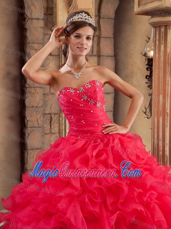 Red Sweetheart Layered Ruffles Organza Quinceanera Dress in Newry