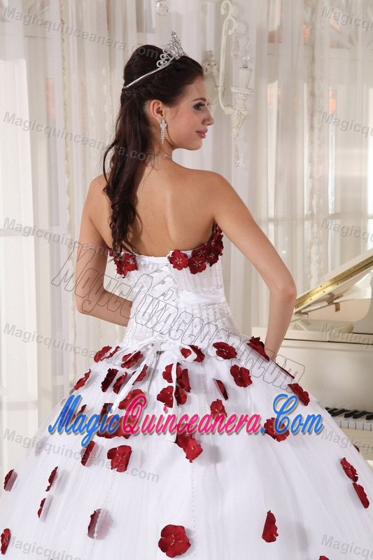 White Strapless Sweet 15 Dresses with Red Hand-made Flowers in Bath