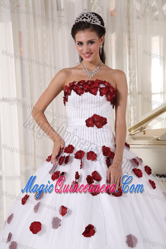 White Strapless Sweet 15 Dresses with Red Hand-made Flowers in Bath