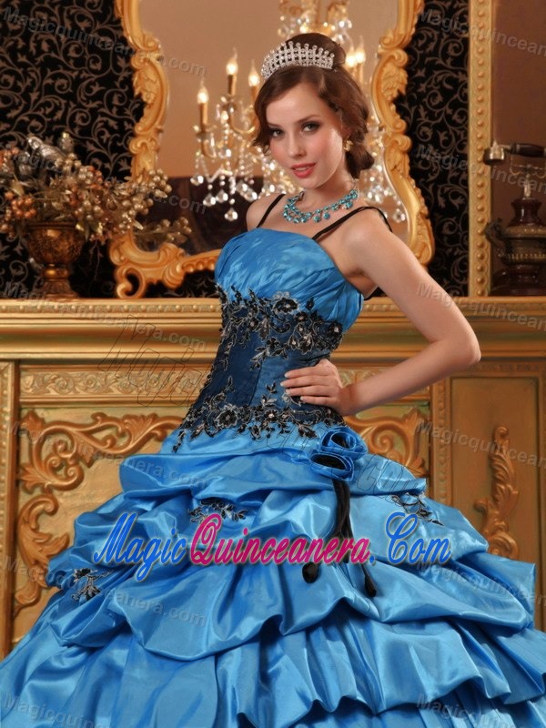 Blue Spaghetti Straps Taffeta Appliques Quinceanera Gown in Belfast