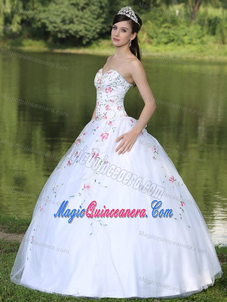 White Beaded Organza Embroidery Quince Dresses in Ballycastle