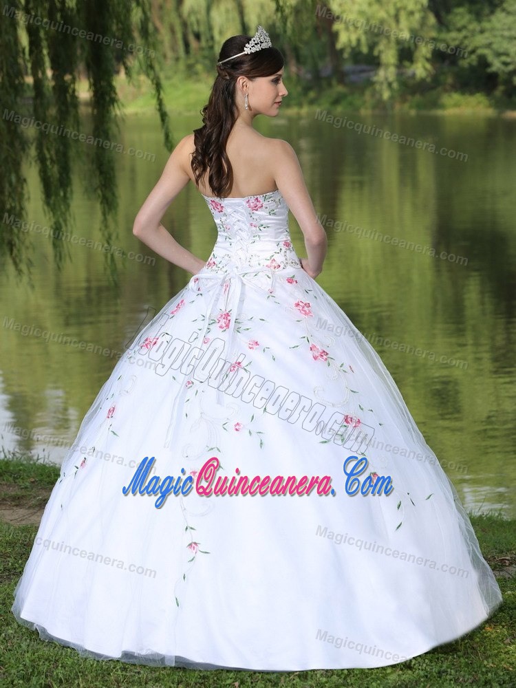 White Beaded Organza Embroidery Quince Dresses in Ballycastle