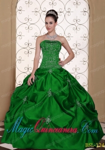 Cute Embroidery Strapless Quinceanera Dress with Pick-ups