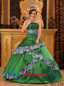 A Green Ball Gown Strapless With Taffeta Embroidery Classic Quinceanera Gowns