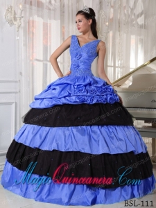 Modern Ball Gown V-neck Blue and Black Quinceanera Dresses with Beading
