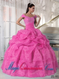 Off The Shoulder Rose Pink Ball Gown Cheap Taffeta and Organza Beading Quinceanera Dress