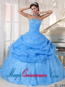 Remarkable Ball Gown Strapless Appliques Quinceanera Dress in Baby Blue