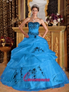 Aqua Blue Sweetheart Satin and Organza Embroidery Fashion Quinceanera Dress