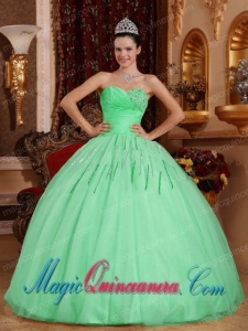 Apple Green Ball Gown Sweetheart Tulle Fashion Quinceanera Dress with Beading