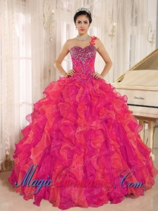 Custom Made Red One Shoulder Beaded Decorate Ruffles Fashion Quinceanera Dress in Spring