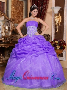 Perfect Quinceanera Dresses In Purple Ball Gown Strapless Organza Appliques