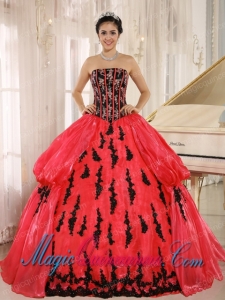 Red Strapless Embroidery Decorate For New style Quinceanera Dress