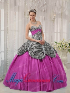 Taffeta Sweetheart Ball Gown Pretty Quinceanera Gowns with Lace-up