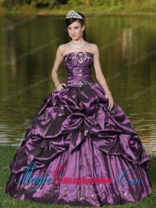 Custom Size Strapless Spring Quinceanera Dress Beaded Decorate With Purple