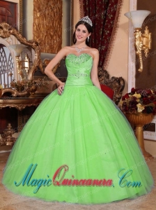 Spring Green Ball Gown Sweetheart Floor-length Tulle and Taffeta Beading and Ruching Spring Quinceanera Dress