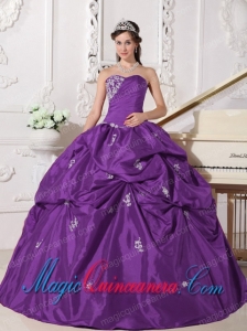 Lavender Ball Gown Sweetheart Taffeta Vintage Quinceanera Gowns with Beading