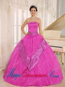 Vintage Beaded Decorate Sweet 15 Gowns in Hot Pink