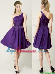 2016 Beautiful One Shoulder Purple Short Dama Dress for Summer
