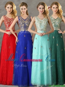 Fashionable V Neck Long Dama Dress with Appliques and Beading