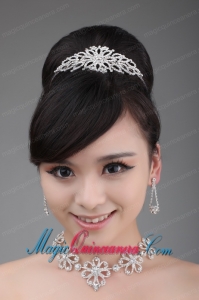 Alloy With Luxurious Rhinestone Jewelry Set Including Crown Necklace And Earrings