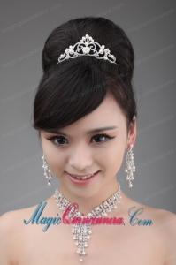 Elegant Rhinestone And Pearl Jewelry Set Including Necklace Earrings And Crown