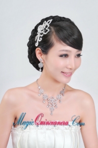 Gorgeous Alloy With Rhinestone Ladies Necklace and Head piece