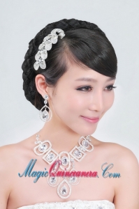 Rhinestone Dignified Necklace And Tiara