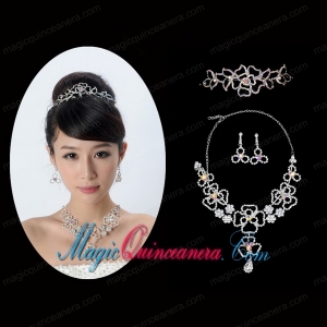 Intensive Flower Dazzling Crystal Jewelry Set Including Necklace And Tiara